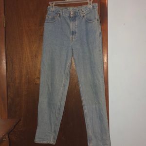 Women’s Levi 550 Jeans